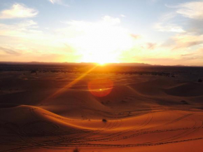 Merzouga Hostel & Camel Trek